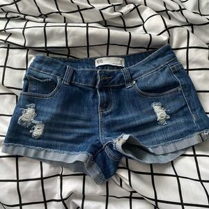tillys low rise jean shorts